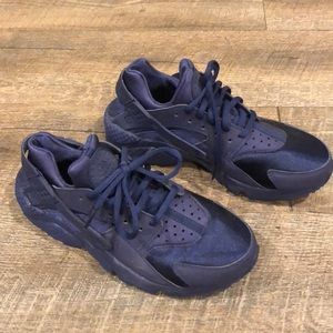 Limited Edition Huaraches (Unworn)